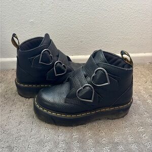 Doc Martens Devon Heart Buckle Leather Platform Boots 🖤